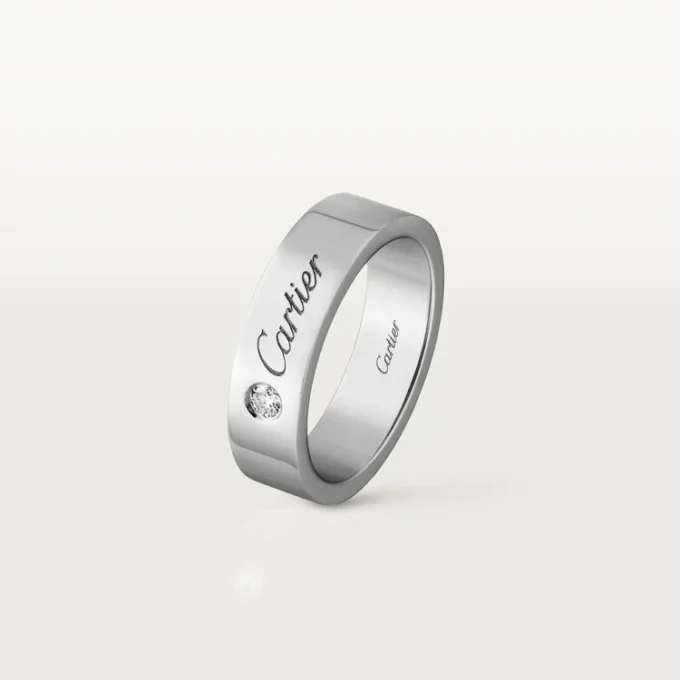 Alianza C de Cartier – Platino, diamantes – Cartier