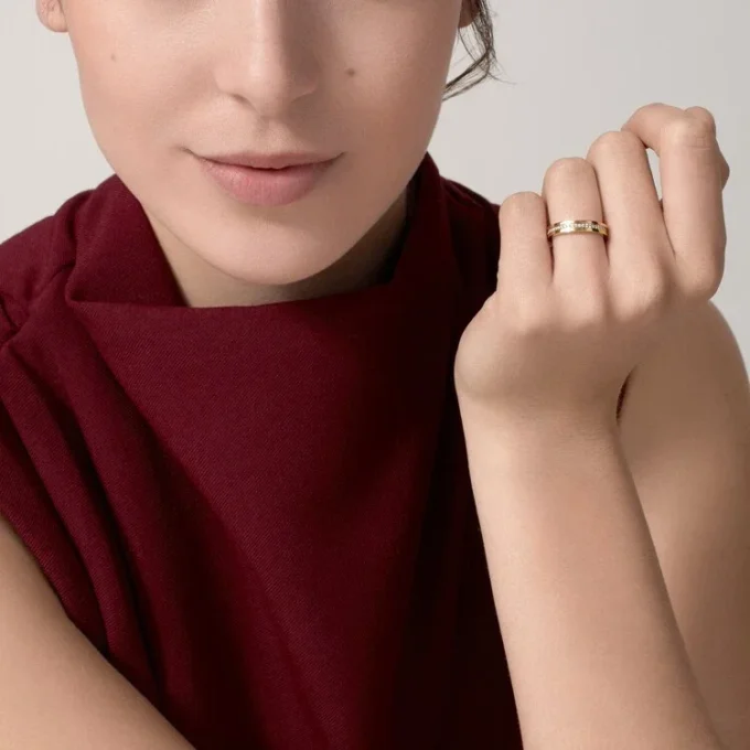 Alianza Trinity – Oro blanco, oro amarillo, oro rosa, diamantes – Cartier