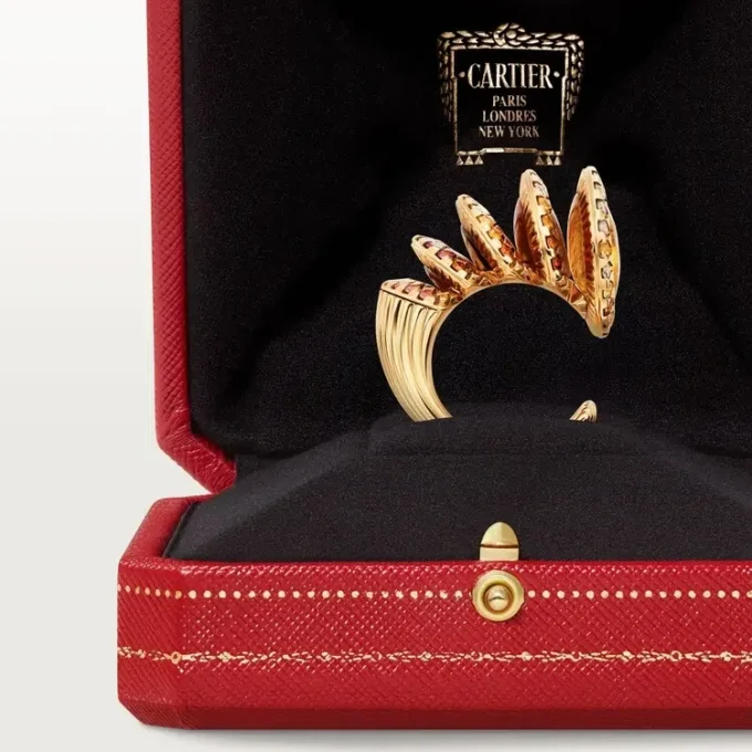 Anillo Cartier Libre Polymorph, calcedonia, diamantes