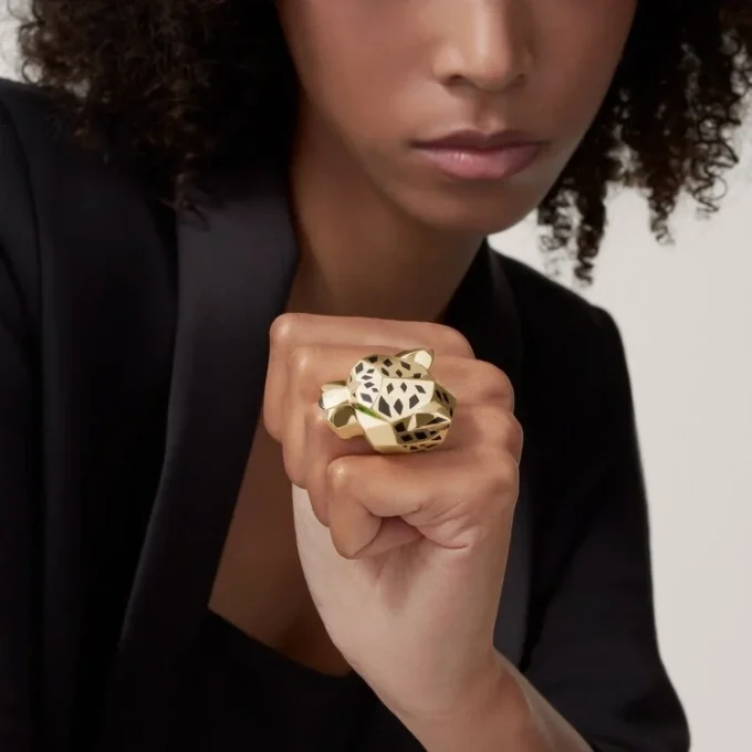 Anillo grande Panthere de Cartier, oro amarillo | Cartier EE. UU.