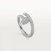Anillo Juste Un Clou – Oro blanco, diamantes – Cartier