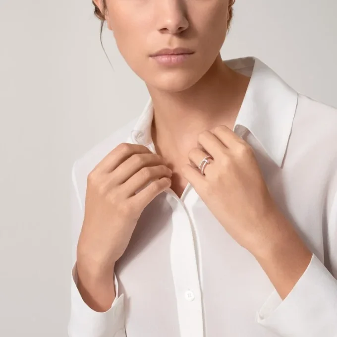 Anillo Juste Un Clou – Oro blanco, diamantes – Cartier