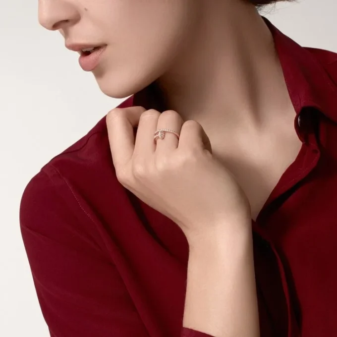 Anillo Juste Un Clou – Oro rosa, diamantes – Cartier