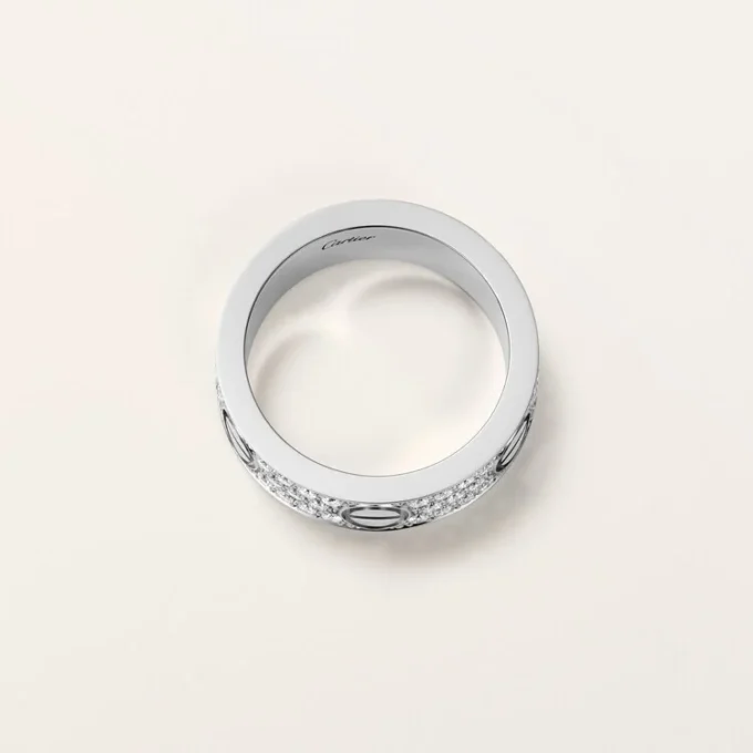 Anillo Love, modelo clásico, pavé