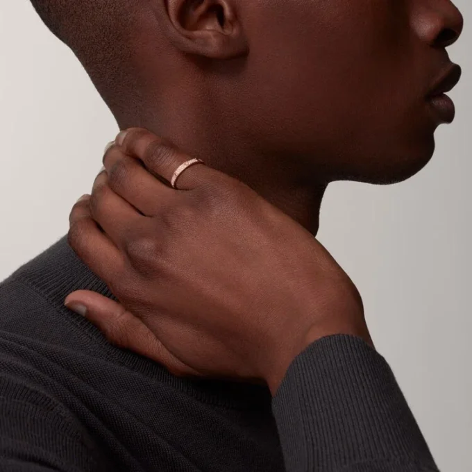 Anillo Love, tamaño pequeño – Oro rosa, diamantes – Cartier
