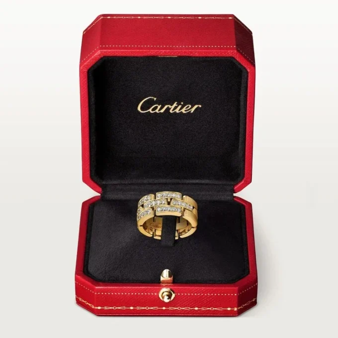 Anillo Maillon Panthere, 3 filas con medio pavé de diamantes – Oro amarillo, diamantes – Cartier