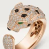 Anillo Panthere de Cartier, modelo mediano, pavé