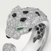 Anillo Panthere de Cartier – Oro blanco, esmeraldas, ónix, diamantes – Cartier