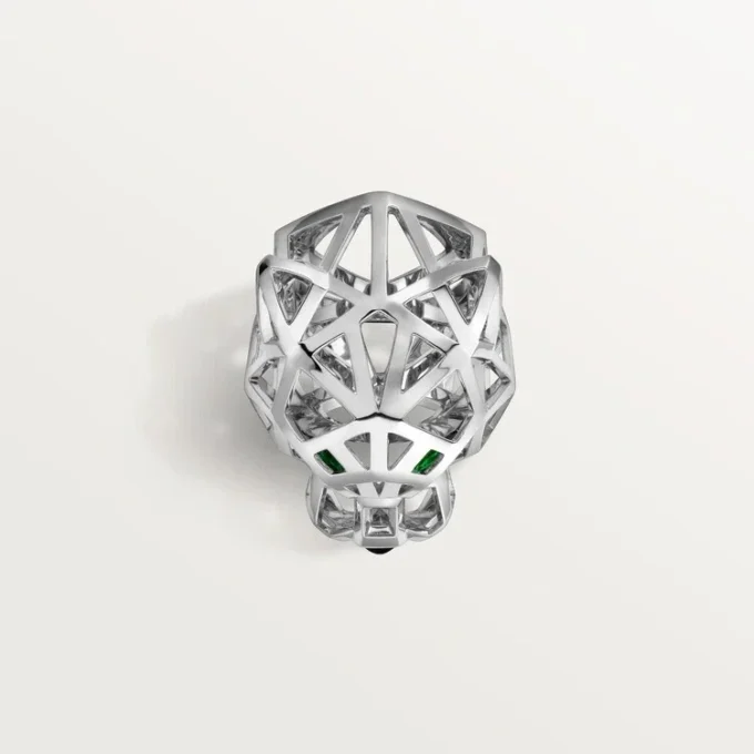 Anillo Panthere de Cartier – Oro blanco sin rodiar, granates tsavorita, ónix – Cartier