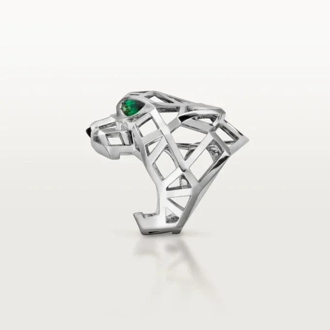 Anillo Panthere de Cartier – Oro blanco sin rodiar, granates tsavorita, ónix – Cartier