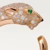 Anillo Panthere de Cartier – Oro rosa, diamantes, esmeraldas, ónix – Cartier