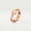 Anillo Panthere de Cartier – Oro rosa, granates tsavorita, ónix – Cartier