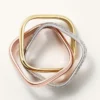 Anillo Trinity, forma cojín, modelo mediano, medio pavé