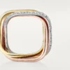 Anillo Trinity, forma cojín, modelo mediano, medio pavé