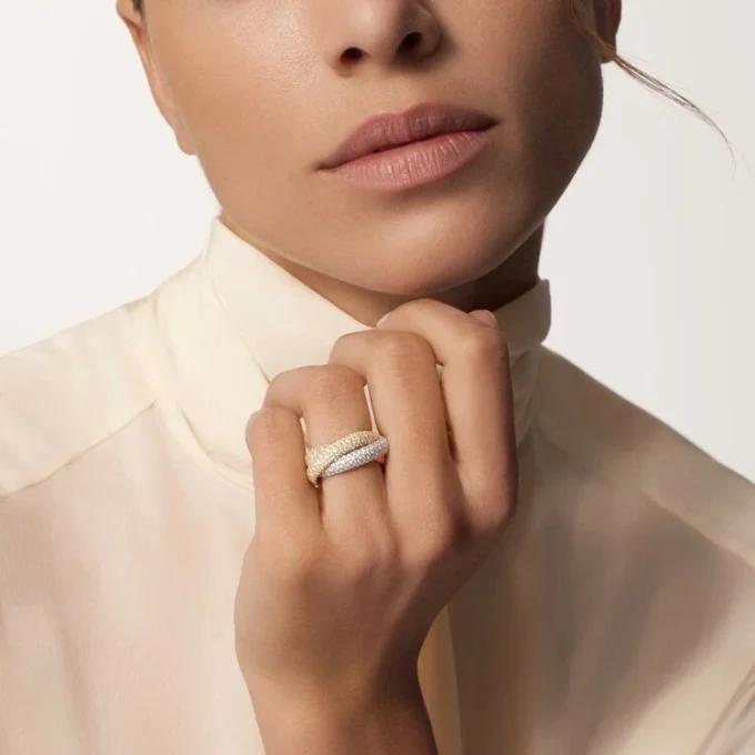 Anillo Trinity, modelo grande, pavé