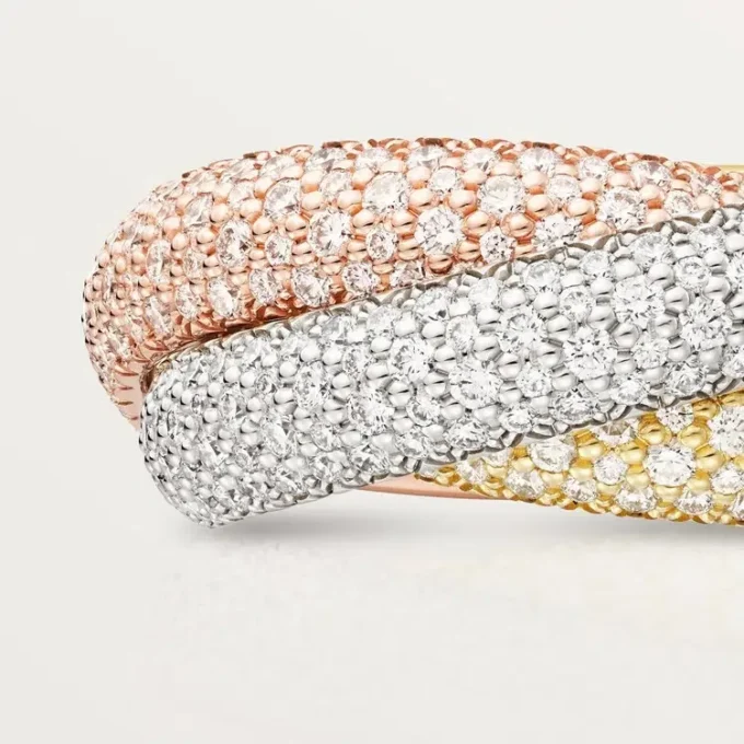 Anillo Trinity, modelo grande, pavé