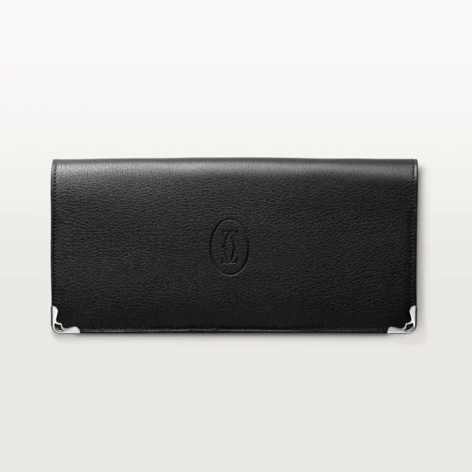 Billetera internacional con fuelles, Must de Cartier – Piel de becerro negra, acabado en acero inoxidable – Cartier Billetera internacional con fuelles, Must de Cartier – Piel de becerro negra, acabado en acero inoxidable – Cartier