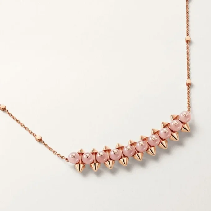 Colgante Clash De Cartier, calcedonia rosa Colgante Clash De Cartier, calcedonia rosa