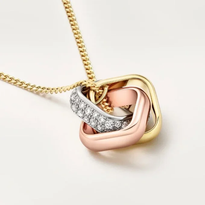 Colgante Trinity, forma cojín, medio pavé