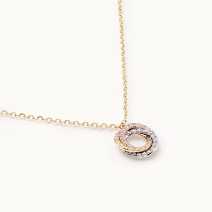 Colgante Trinity, pavé