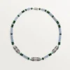 Collar de alta joyería – Oro blanco, calcedonia, skarn, turquesa, laca negra, diamantes – Cartier