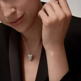 Colgante Panthere De Cartier, pavé