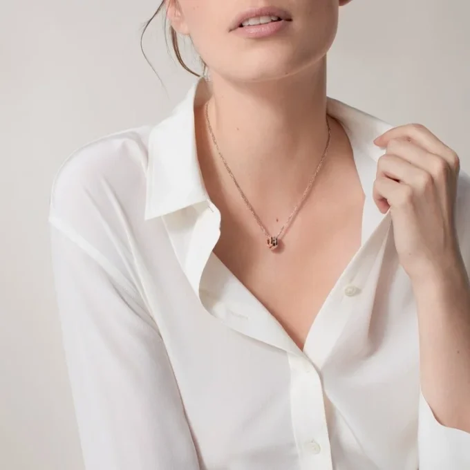 Collar Love, 6 diamantes – Oro rosa, oro blanco, diamantes – Cartier