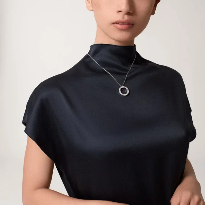 Collar Love, pavé de diamantes – Oro blanco, diamantes – Cartier