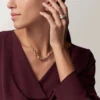 Collar Trinity, forma cojín, modelo mediano