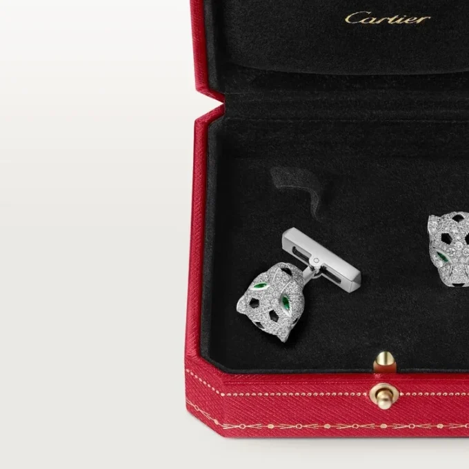 Gemelos Panthere De Cartier – Oro blanco rodiado, diamantes, esmeraldas, ónix – Cartier Gemelos Panthere De Cartier – Oro blanco rodiado, diamantes, esmeraldas, ónix – Cartier
