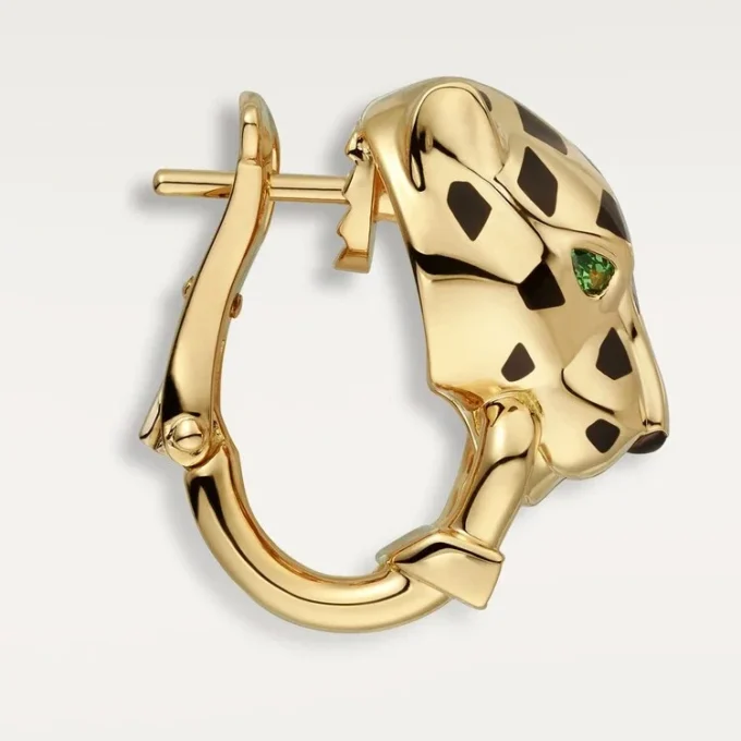 Pendientes Panthere de Cartier – Oro amarillo, laca, diamantes, granates tsavorita, ónix – Cartier