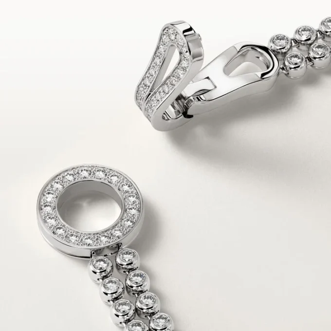 Pulsera Agrafe, diamantes de talla brillante, pavé Pulsera Agrafe, diamantes de talla brillante, pavé