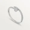 Pulsera Juste Un Clou, modelo grande, con medio pavé