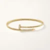 Pulsera Juste Un Clou, modelo pequeño, diamantes engastados al revés
