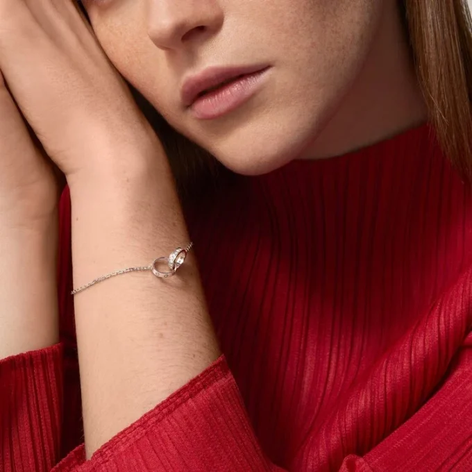 Pulsera Love, con cadena, semipavé