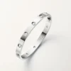 Pulsera Love, modelo clásico, 10 diamantes Pulsera Love, modelo clásico, 10 diamantes