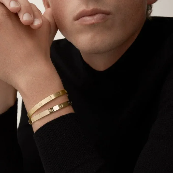 Pulsera Love, modelo clásico