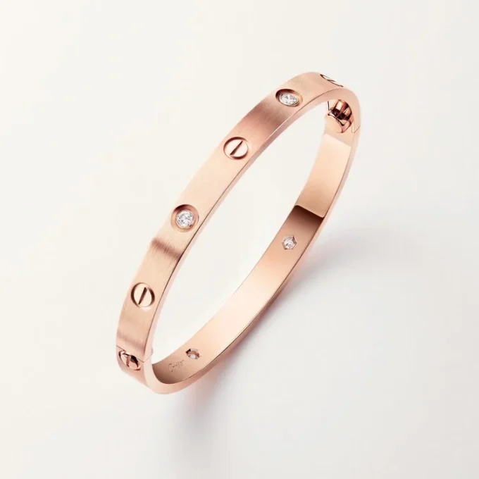Pulsera Love, modelo clásico, cepillada, 4 diamantes