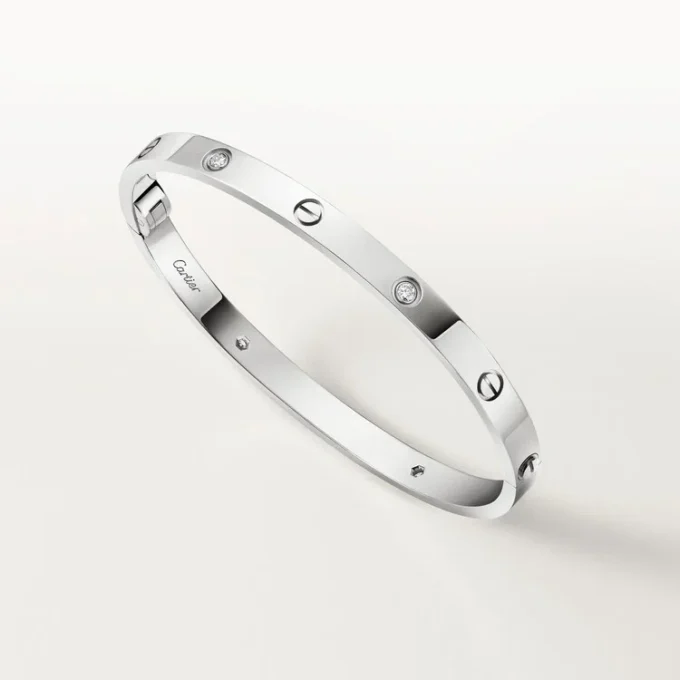 Pulsera Love, modelo mediano, 4 diamantes