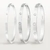 Pulsera Love, modelo mediano
