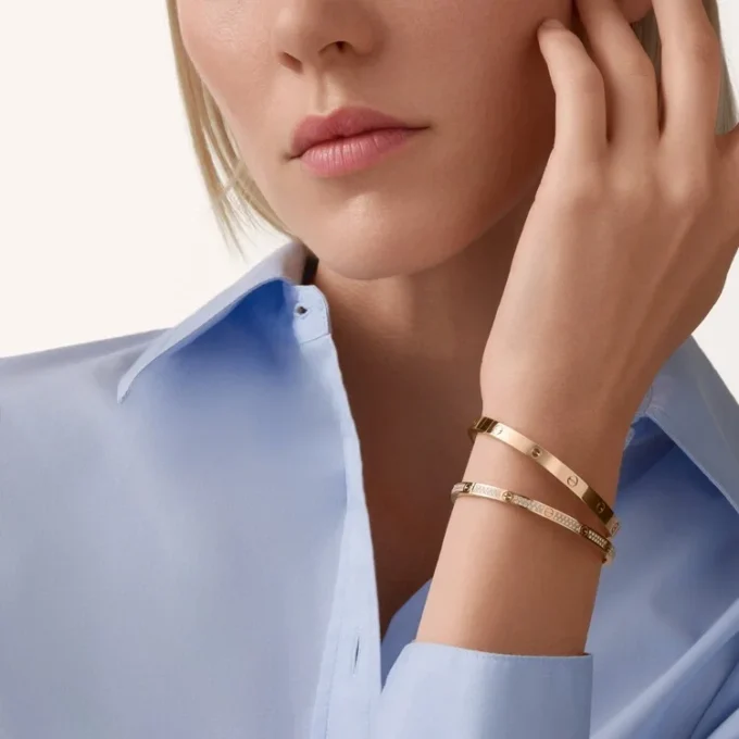 Pulsera Love, modelo pequeño, pavé