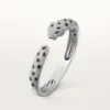Pulsera Panthere De Cartier, modelo mediano, con medio pavé