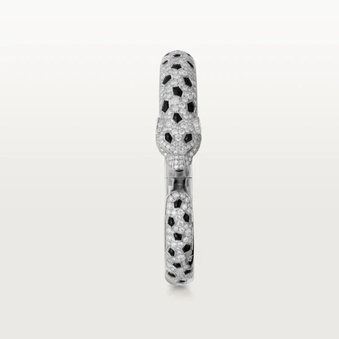 Pulsera Panthere De Cartier, modelo mediano, con medio pavé