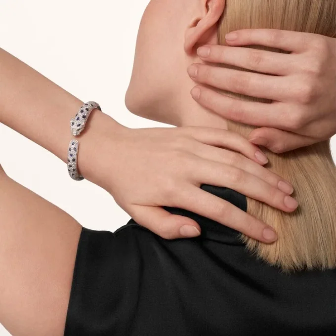Pulsera Panthere de Cartier, modelo mediano, pavé