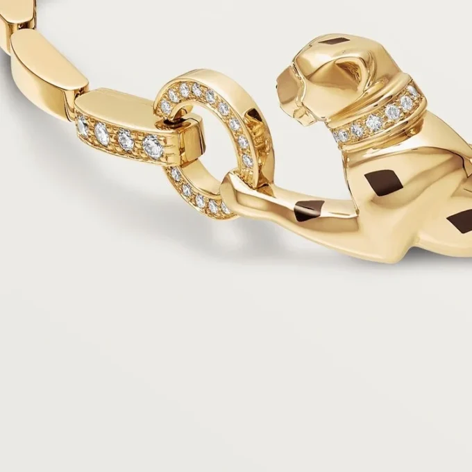 Pulsera Panthere De Cartier – Oro amarillo, laca, diamantes, granates tsavorita, ónix – Cartier