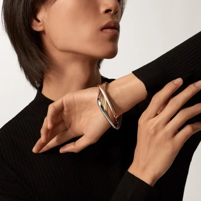 Pulsera Trinity, forma cojín
